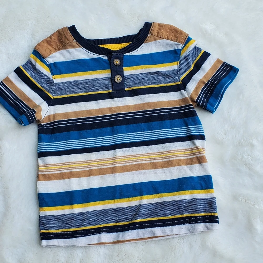Cute t-shirt size 3T